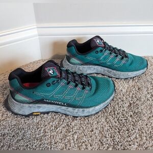Merrell Moab Flight Trail Running Shoe - Teal and Pink sz 7